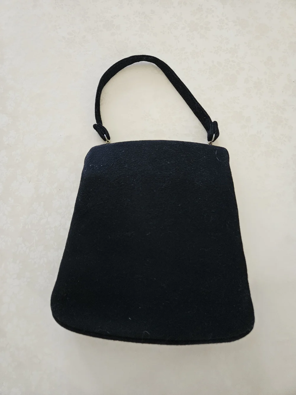 Vintage Adorable Suede Purse